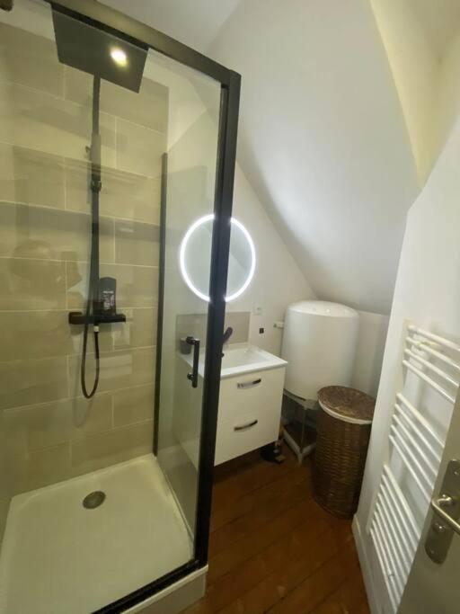 Ferienwohnung Emeraude T Avec Salle De Sport Amiens Exterior foto